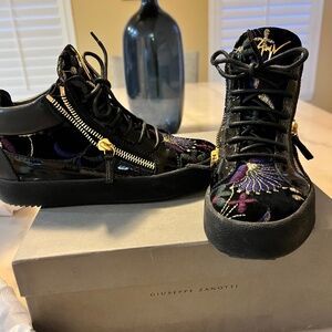 AUTHENTIC GIUSEPPE ZANOTTI  SIZE 8.5